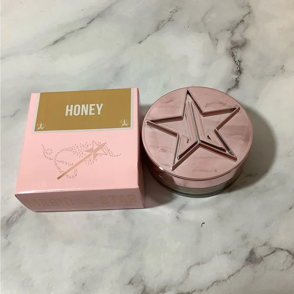 New Jeffree Star Luminous Setting Powder Honey